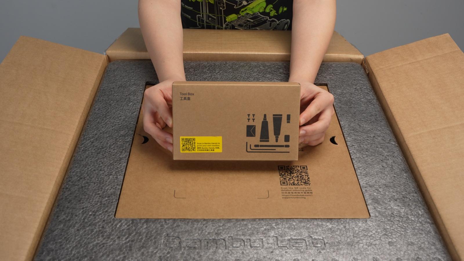 003_x2d_combo_unboxing_3.jpg