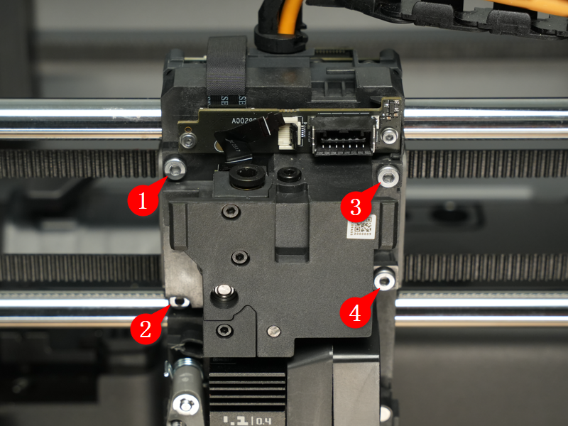 012_4_screws_009.png