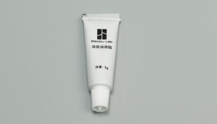 013_13_lubricant_grease.jpg