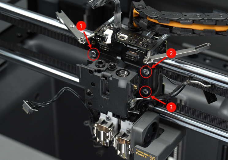 018_010_extruder_screws.png