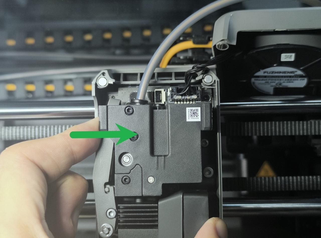 07_cut_filament_with_cutter-Large.jpg