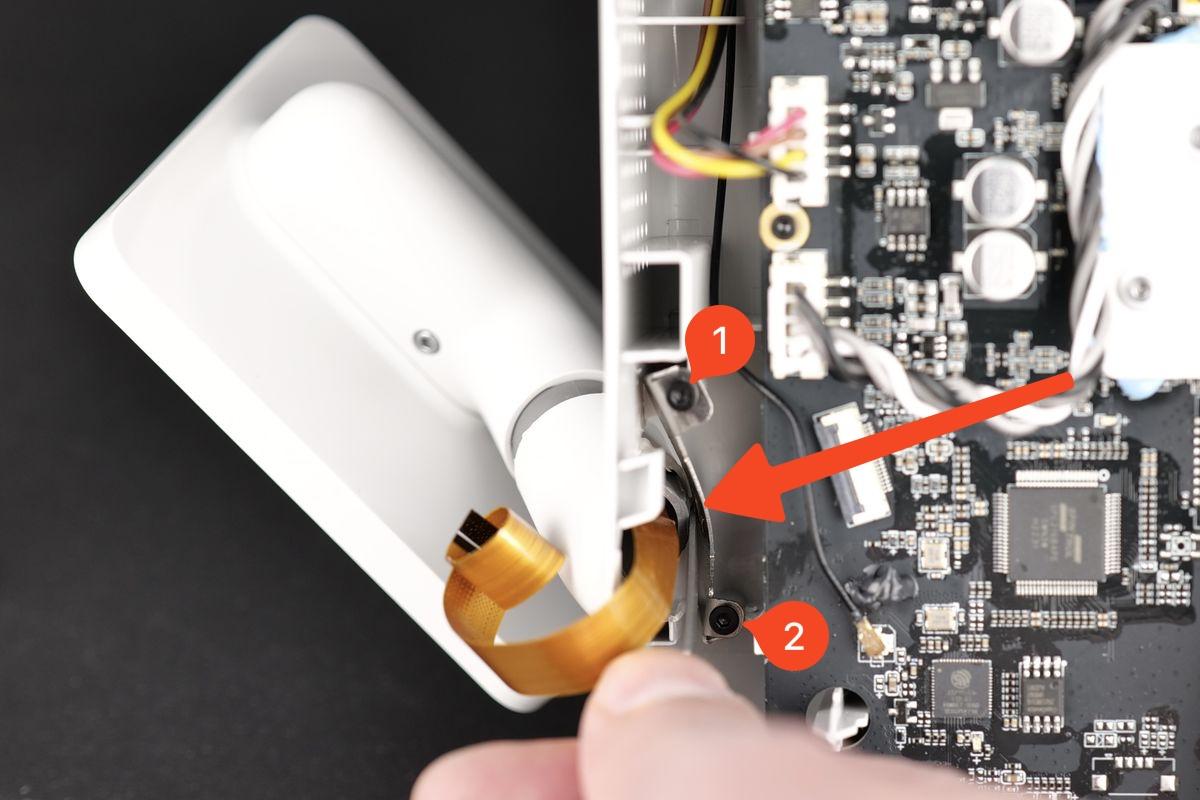 13_install_the_bracket_and_slide_the_screen_in.jpeg