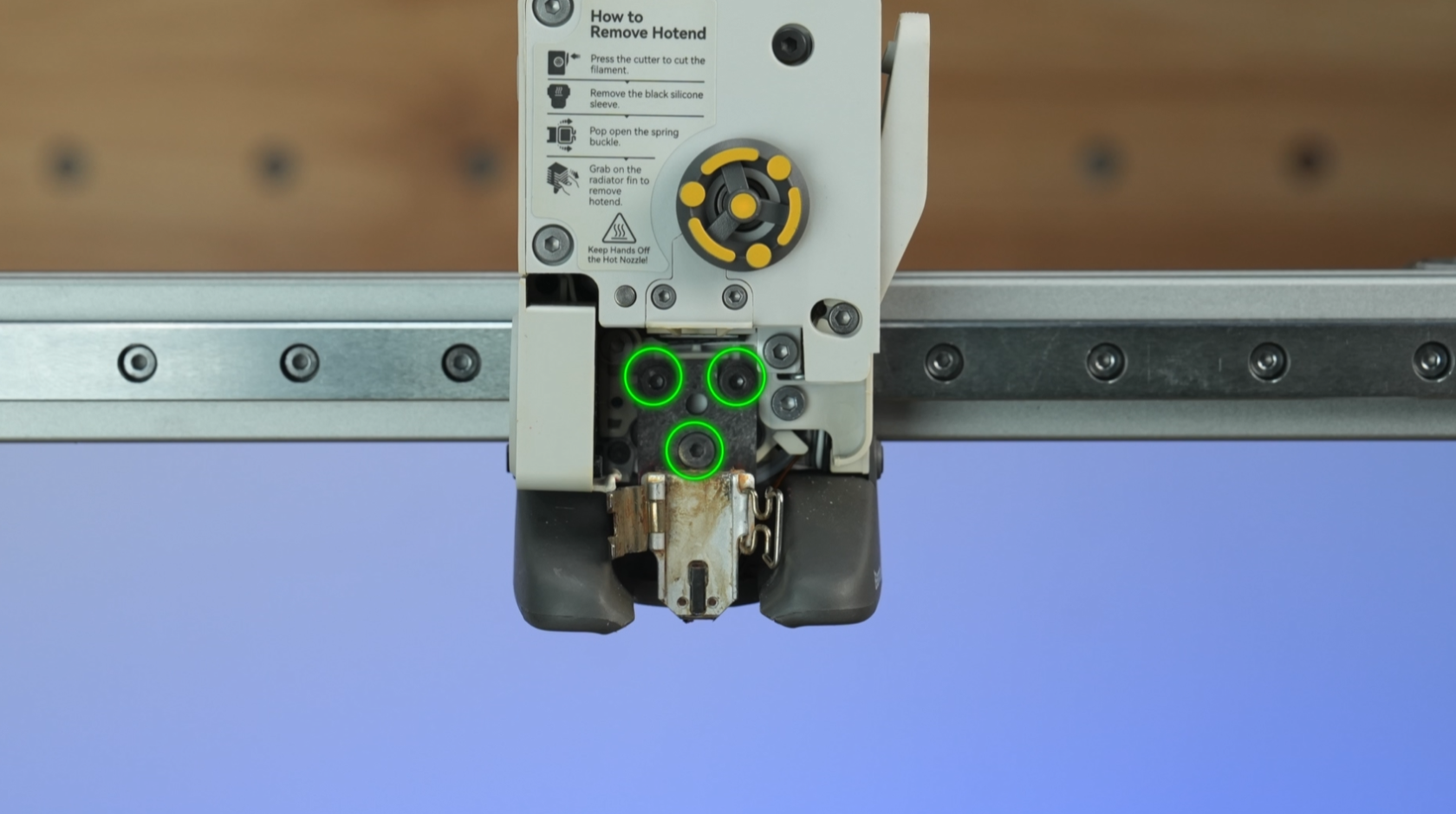 20_remove_the_heating_screws1.png