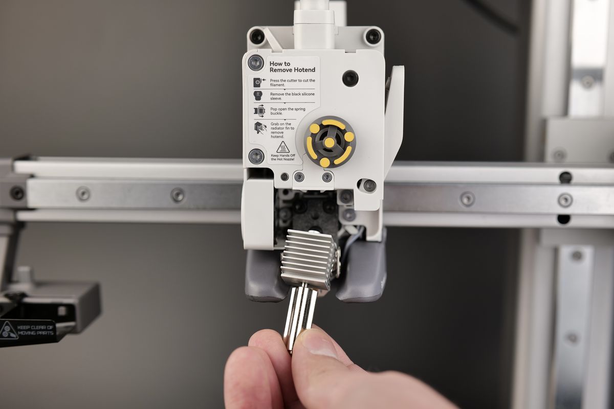 20_remove_the_nozzle.jpg