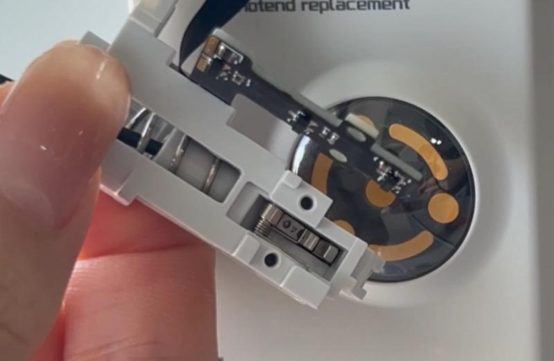 Bambu-Lab-A1-Filament-Stuck-in-Filament-Hub-21.jpg