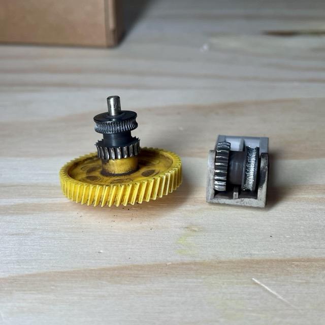 Bambulab-Extruder-gear-wear-out-.jpg