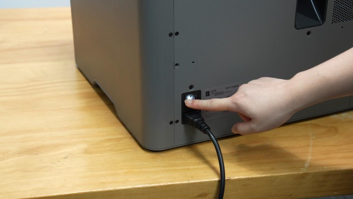 image_003_50_power_on_2.jpg