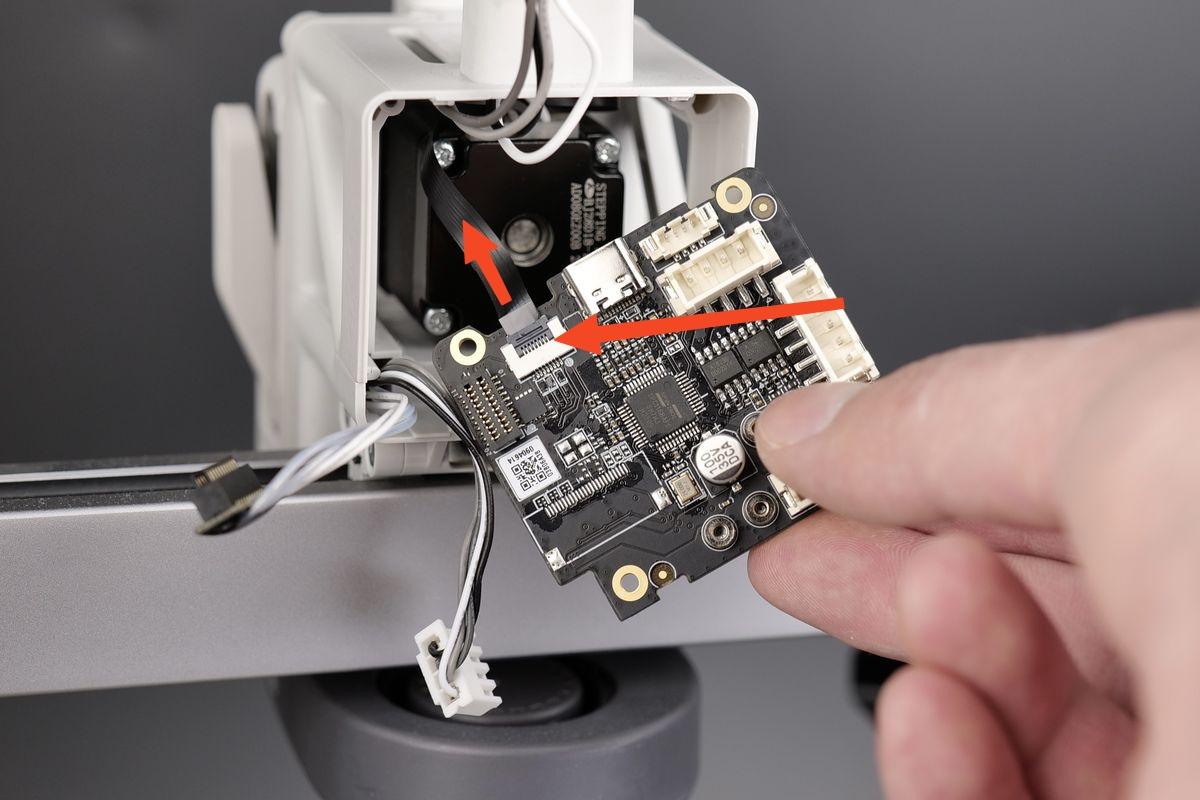 image_008_remove_the_filament_sensor_ribbon_cable.jpeg