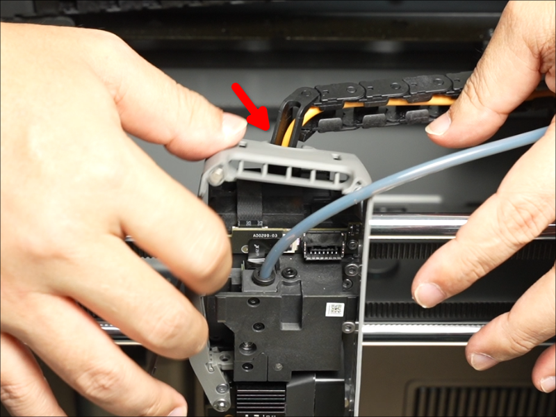 image_009_middle_frame_detach_from_bracket.png