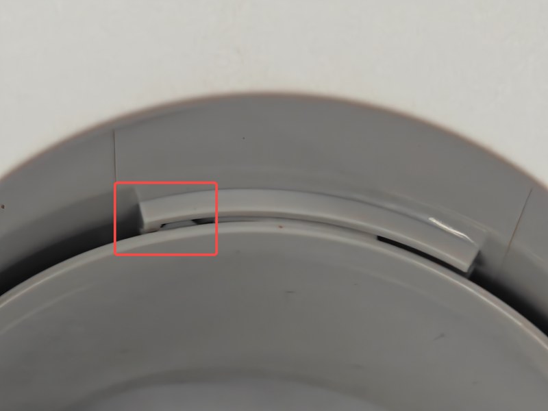 ตัวอย่าง Spool ที่ยังล็อกไม่เข้าที่