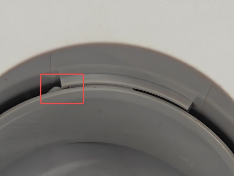 ตัวอย่าง Spool ที่ล็อกเข้าที่ถูกต้อง