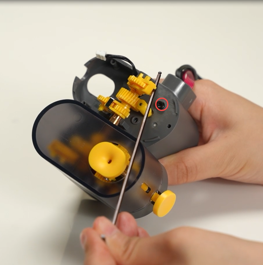 008_remove_feeder_motor_components_2.png